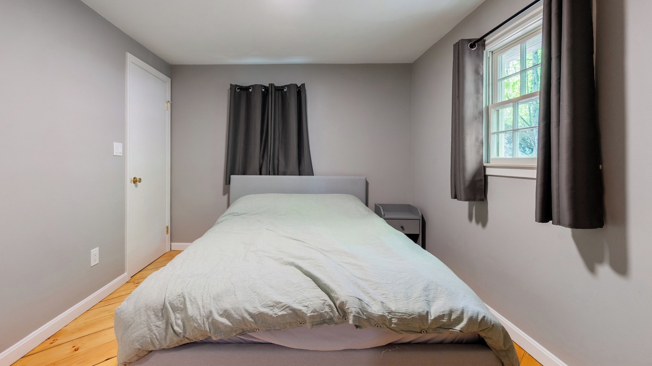 Photo of Bedroom in Barrington