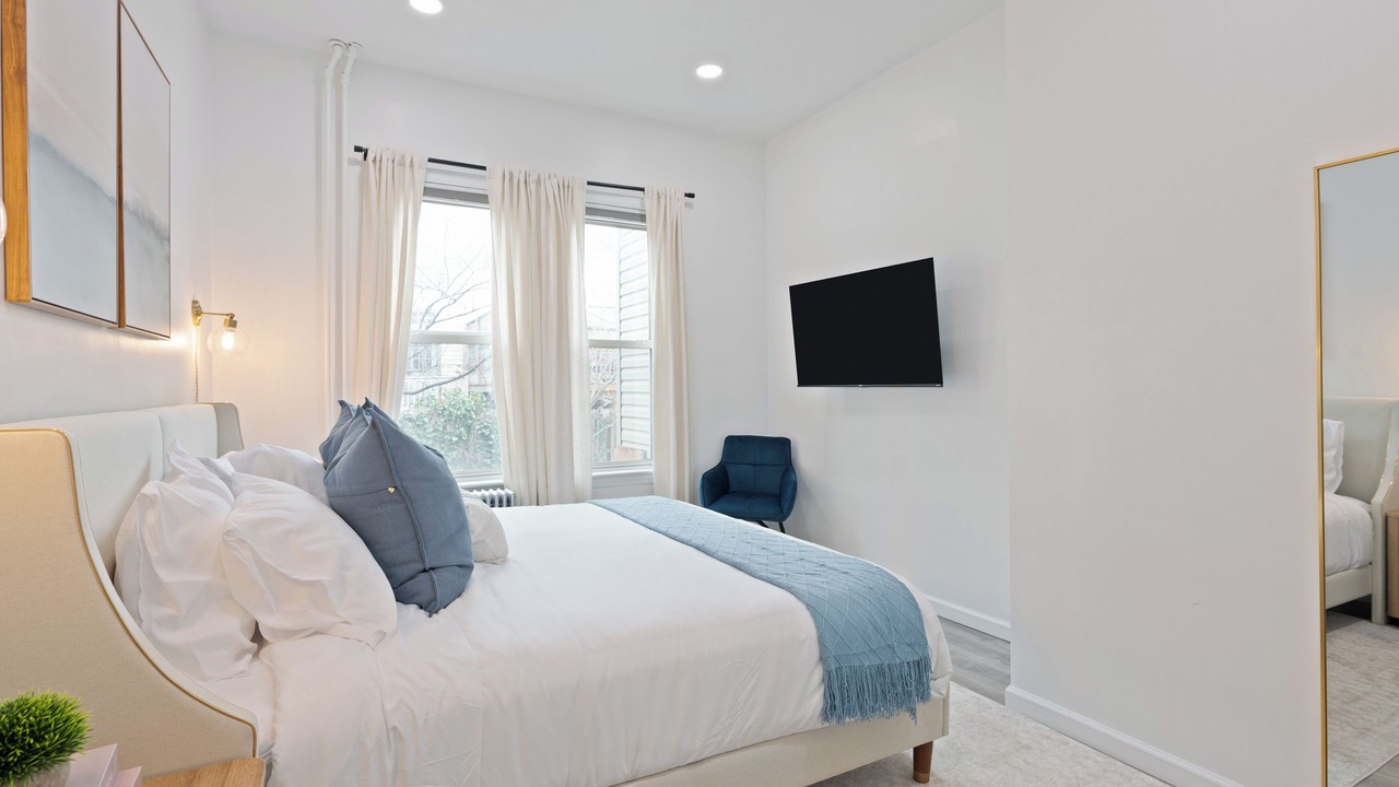 Photo of Bedroom in Hoboken