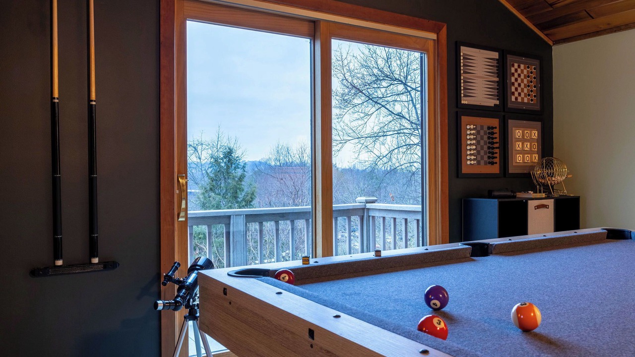 Photo of Bedroom in Lansing