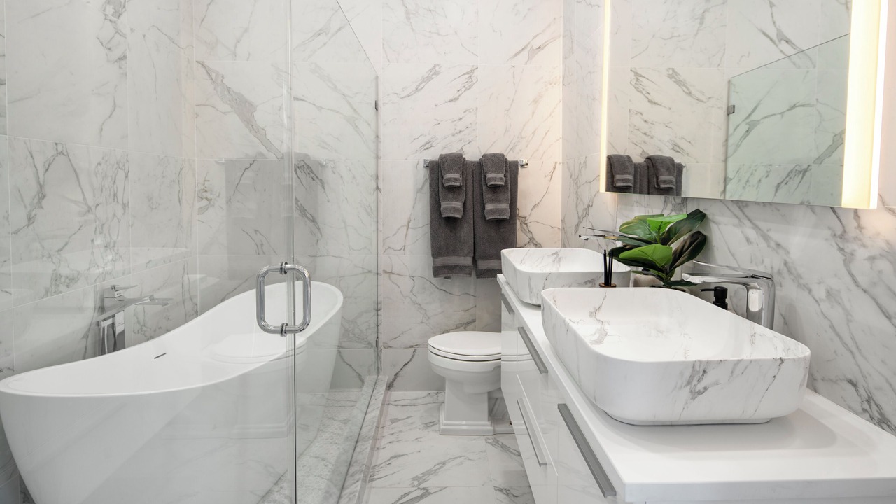 Photo of Bathroom in Theatre District