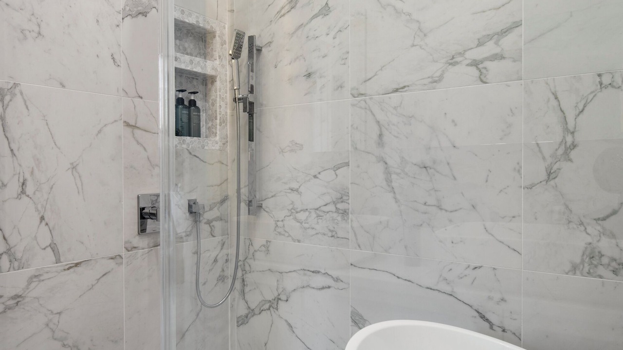 Photo of Bathroom in Theatre District