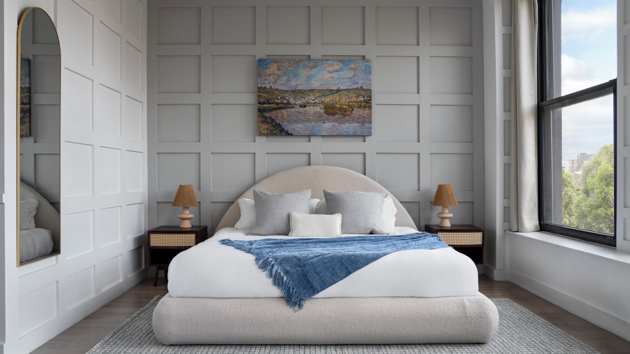 Photo of Bedroom in Theatre District