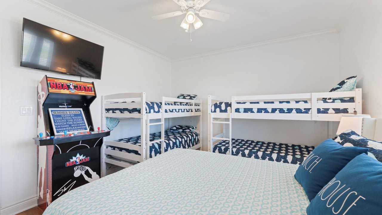 Photo of Bedroom in Miramar