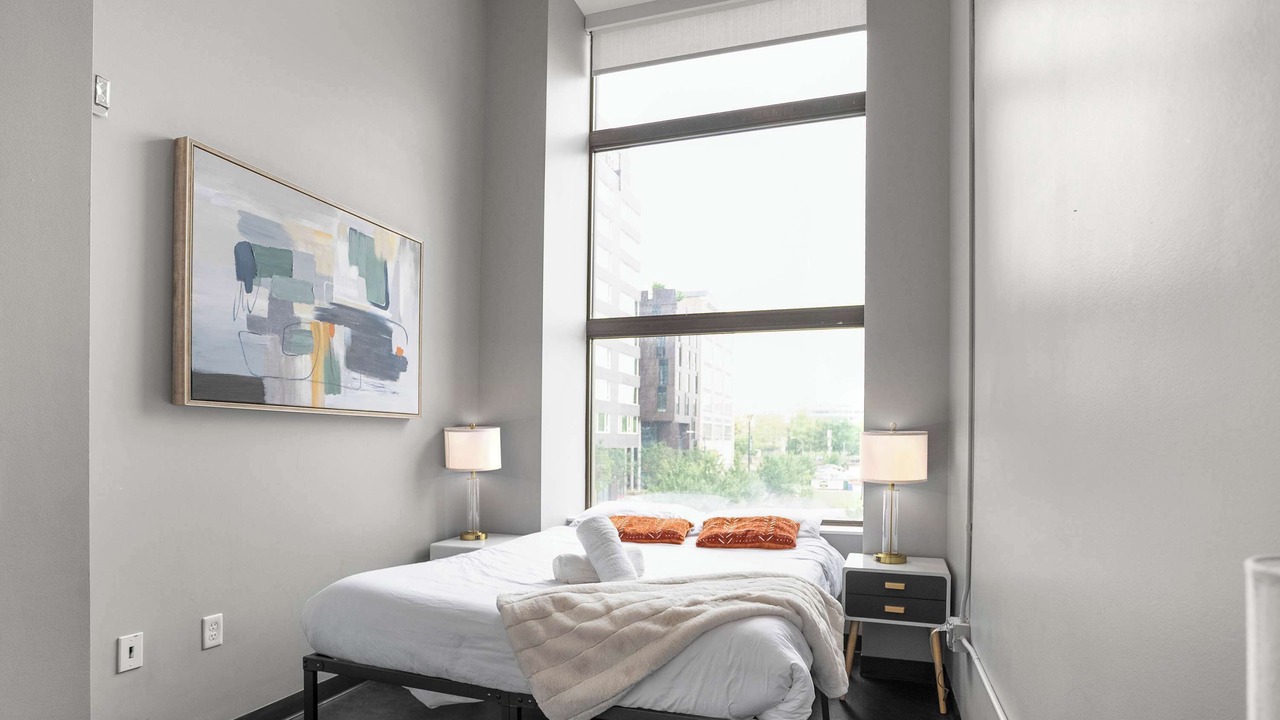 Photo of Bedroom in Cultural District