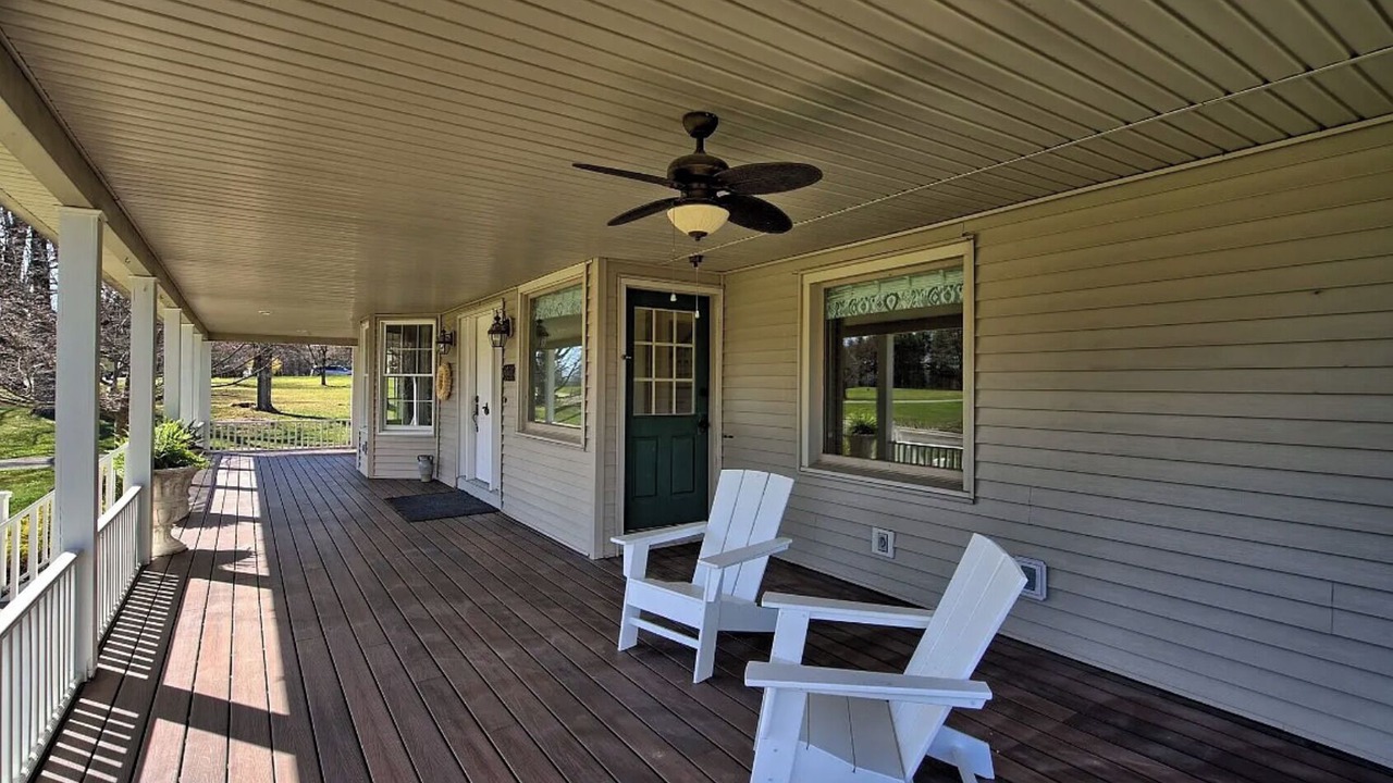 Photo of Patio Balcony in Vestal