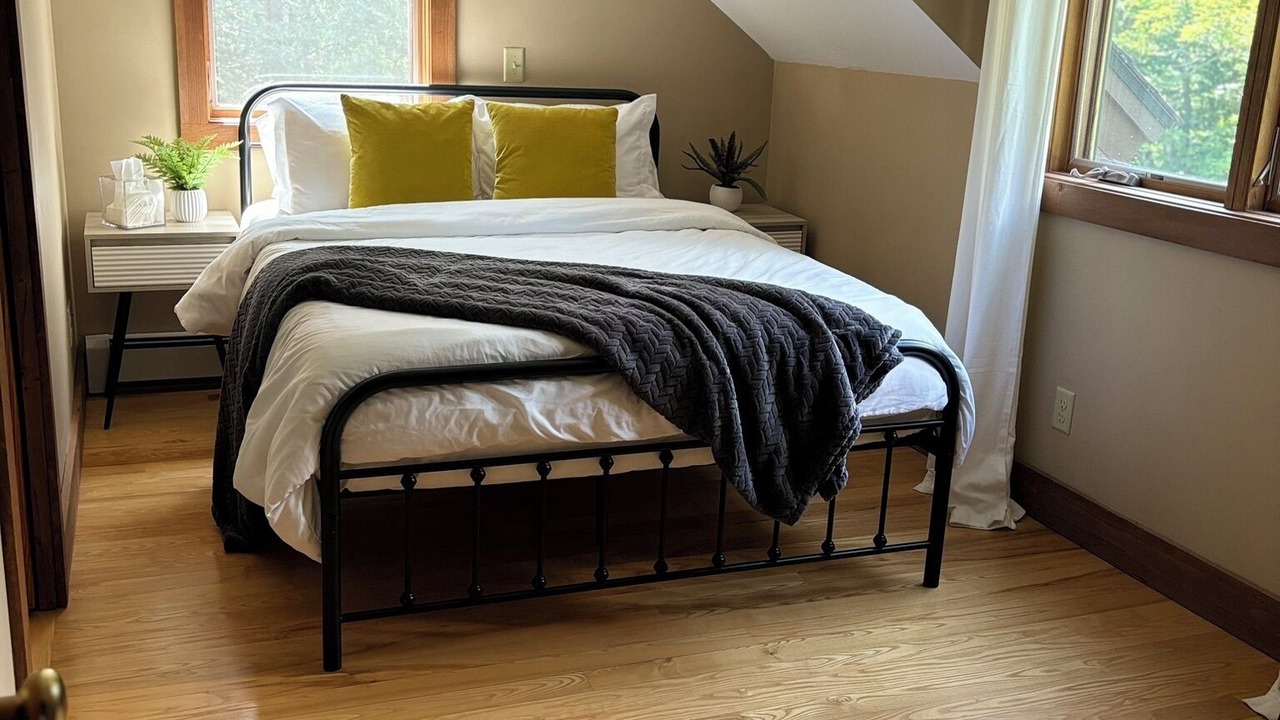 Photo of Bedroom in Eden