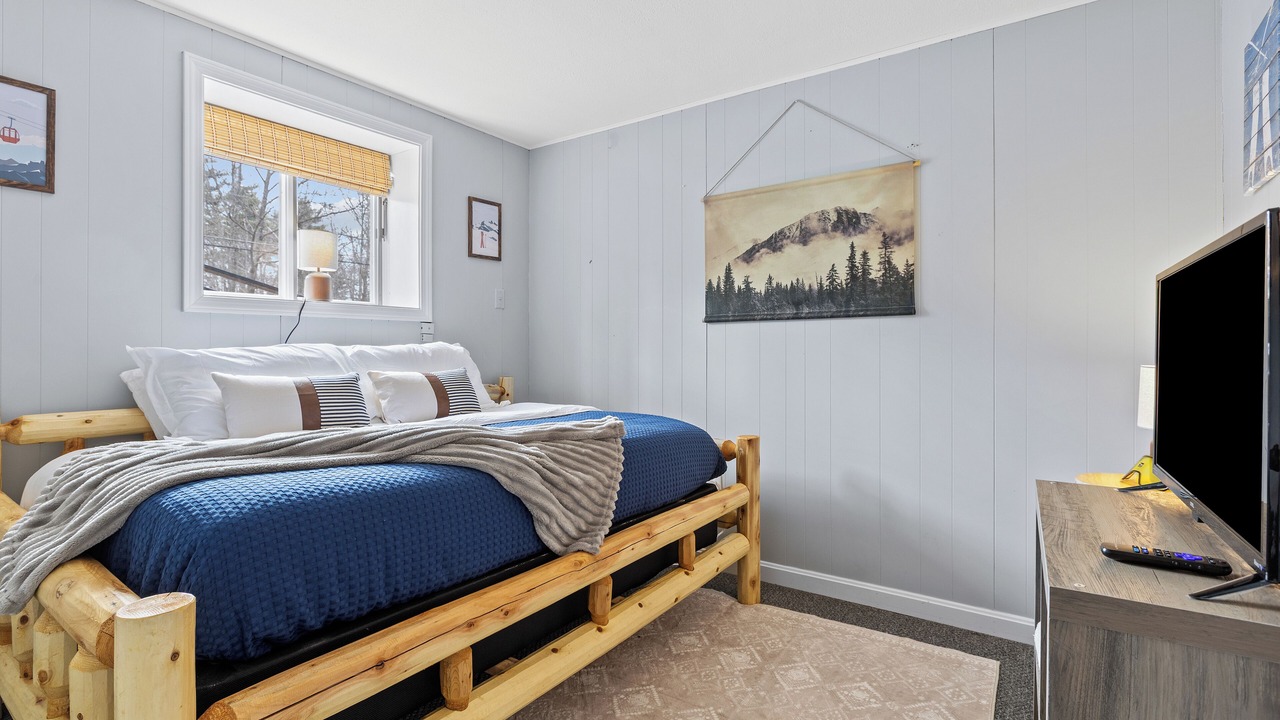 Photo of Bedroom in Birch Hill