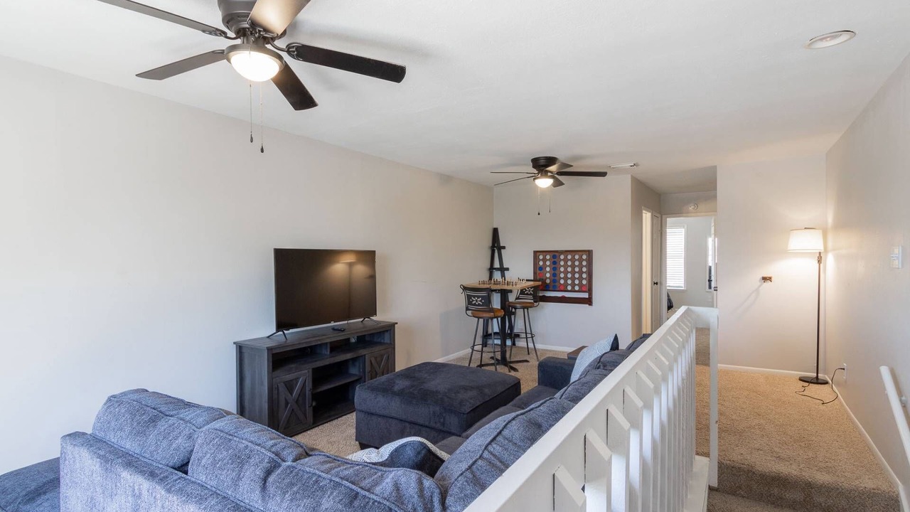 Photo of Livingroom in Clear Lake Shores