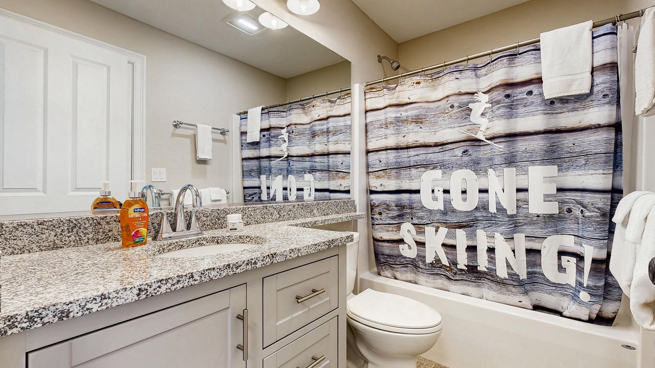 Photo of Bathroom in Cranmore Birches