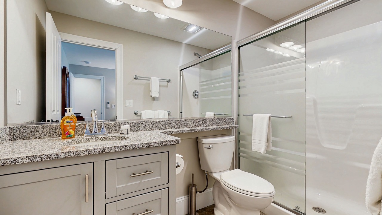 Photo of Bathroom in Cranmore Birches