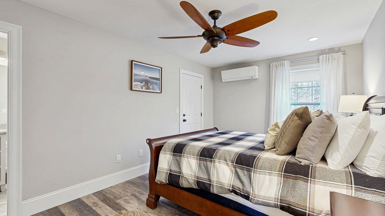 Photo of Bedroom in Cranmore Birches