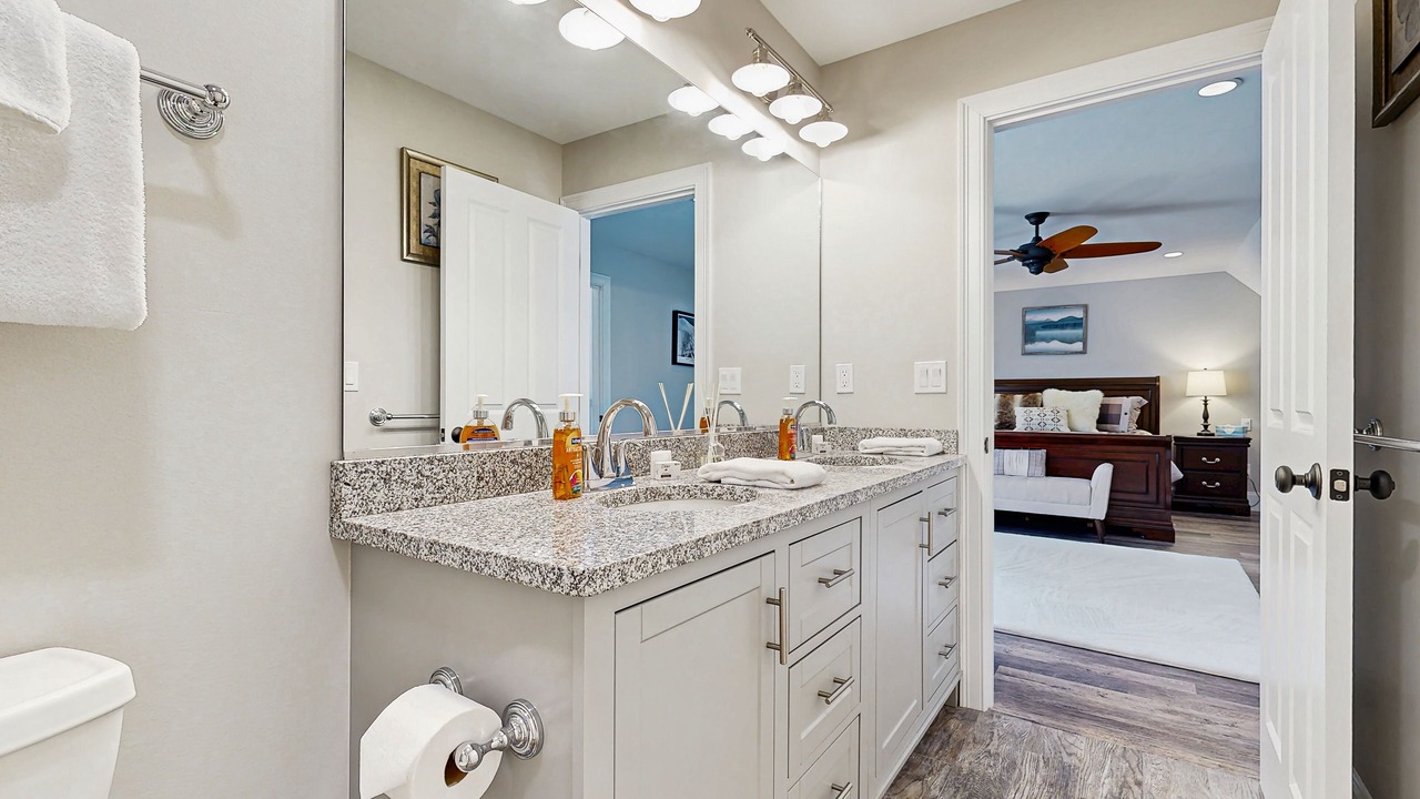 Photo of Bathroom in Cranmore Birches
