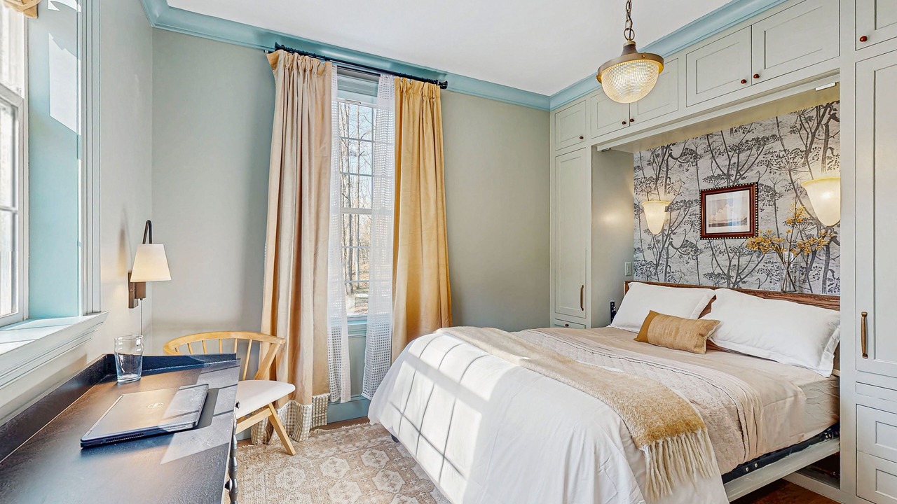 Photo of Bedroom in Charlotte