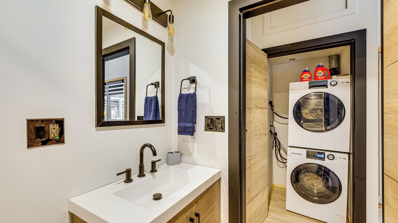 Photo of Bathroom in Thornton