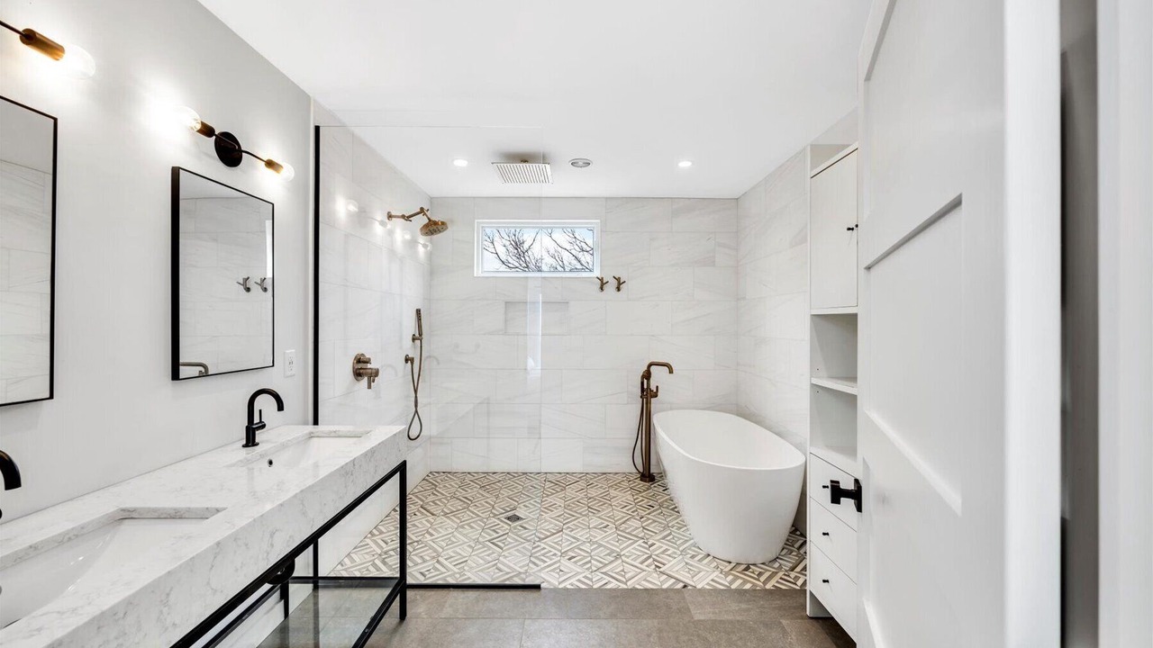 Photo of Bathroom in North Truro