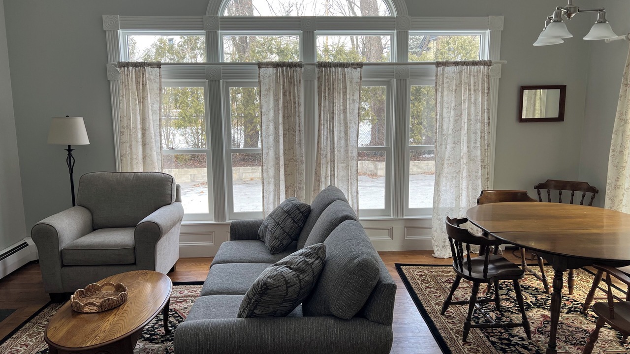 Photo of Livingroom in Brandon