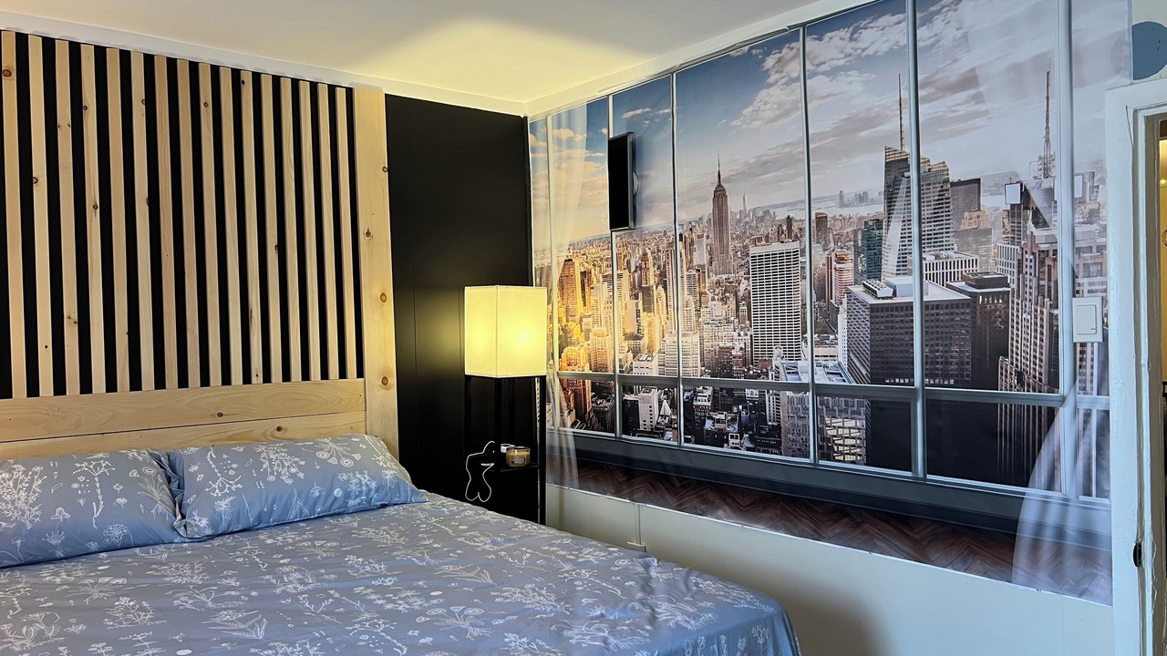 Photo of Bedroom in Stockade Historic District