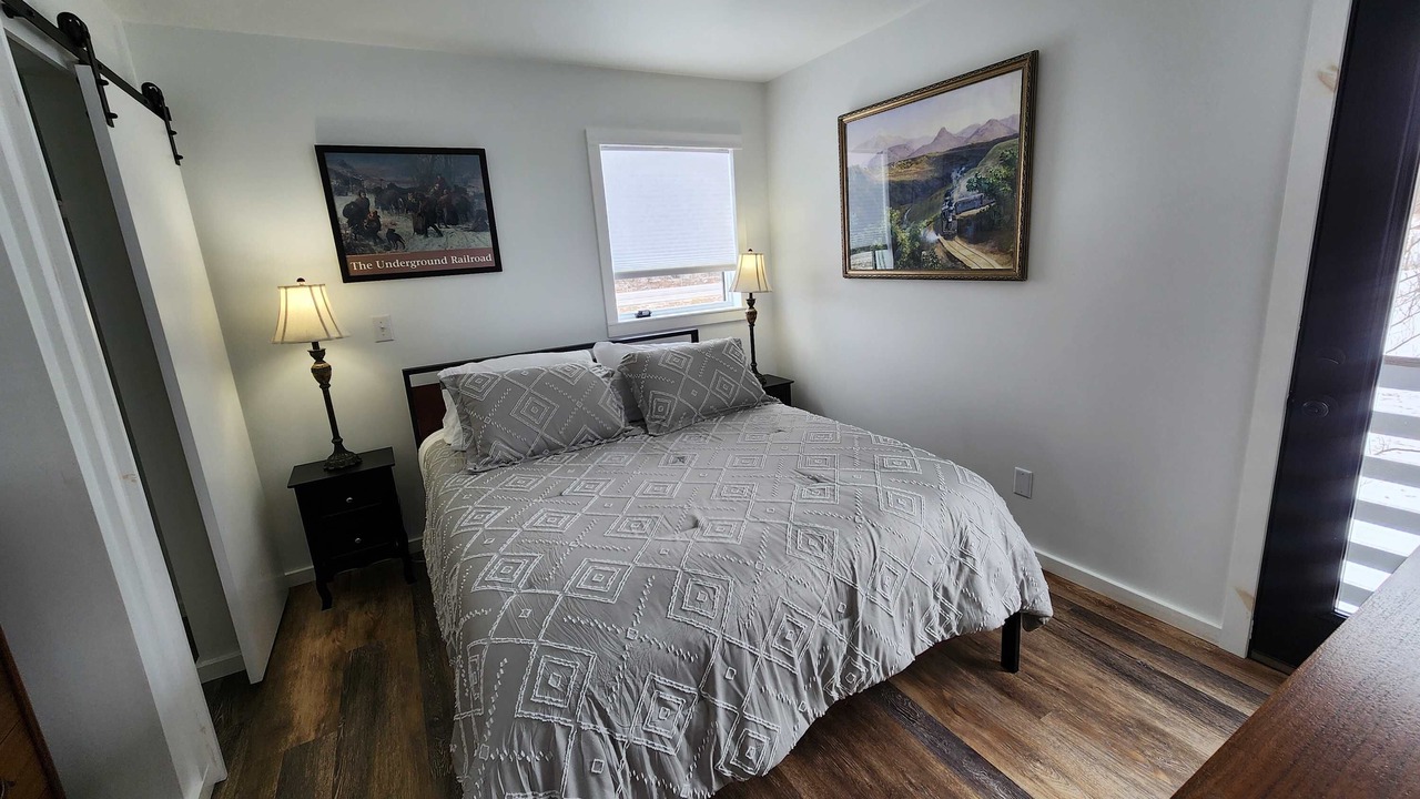 Photo of Bedroom in Ithaca