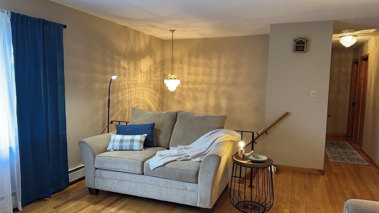 Photo of Livingroom in McKownville