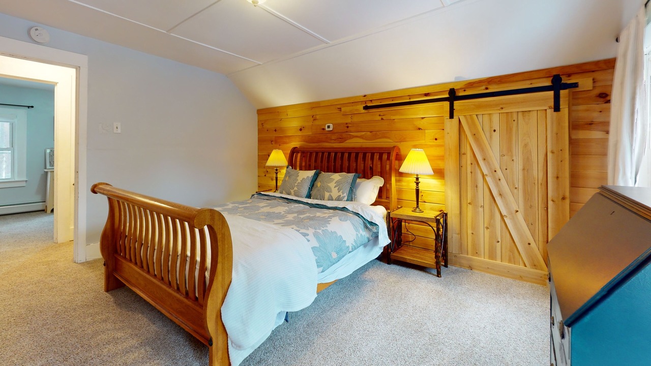 Photo of Bedroom in Bolton Landing