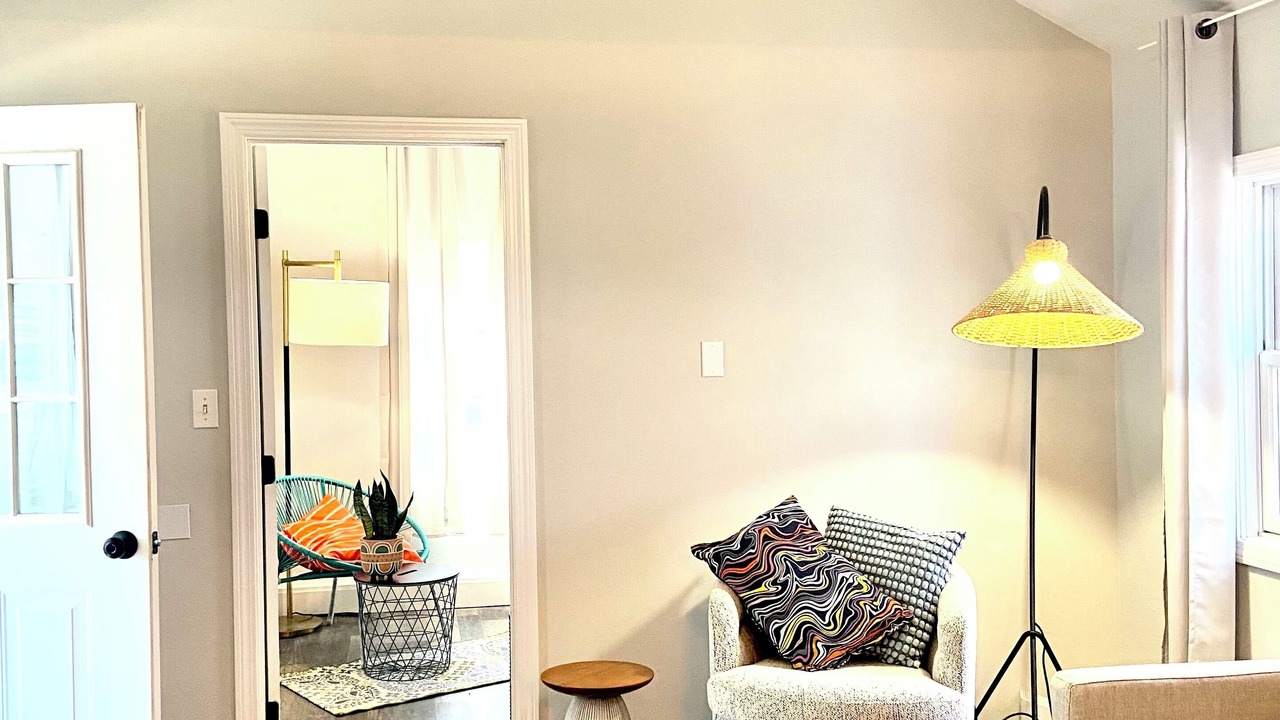 Photo of Livingroom in Amesbury