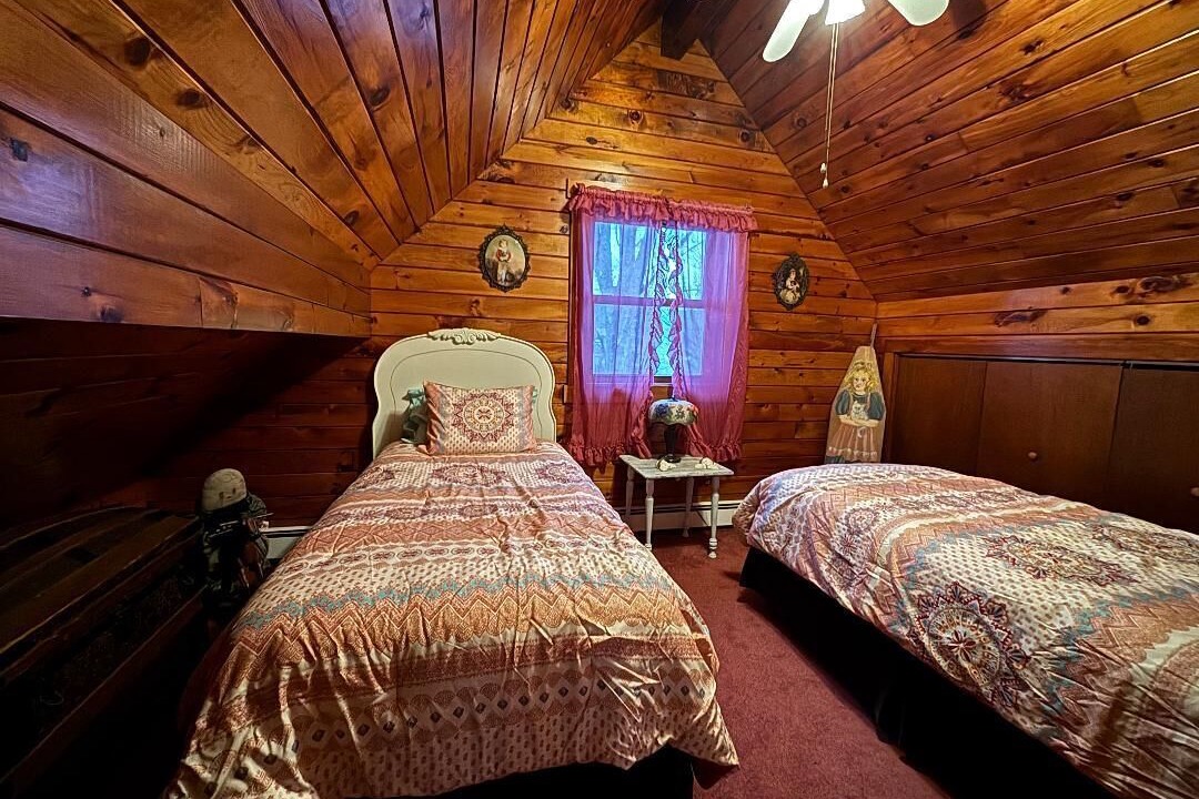 Photo of Bedroom in Smithboro