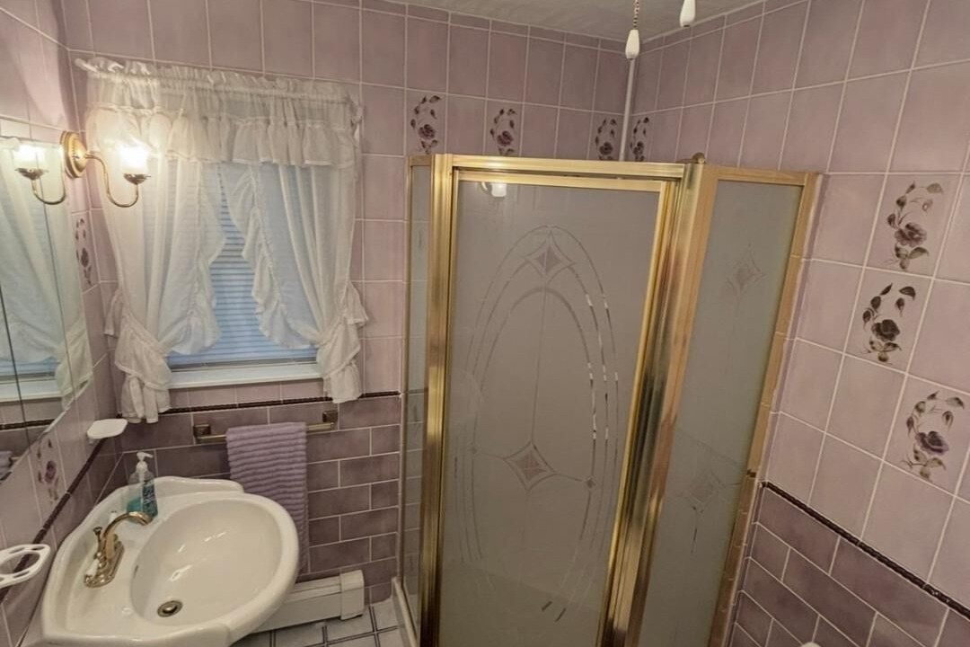 Photo of Bathroom in Smithboro