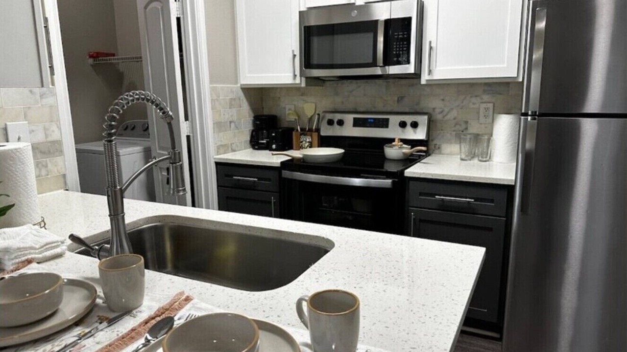 Photo of Kitchen in Alden Bridge