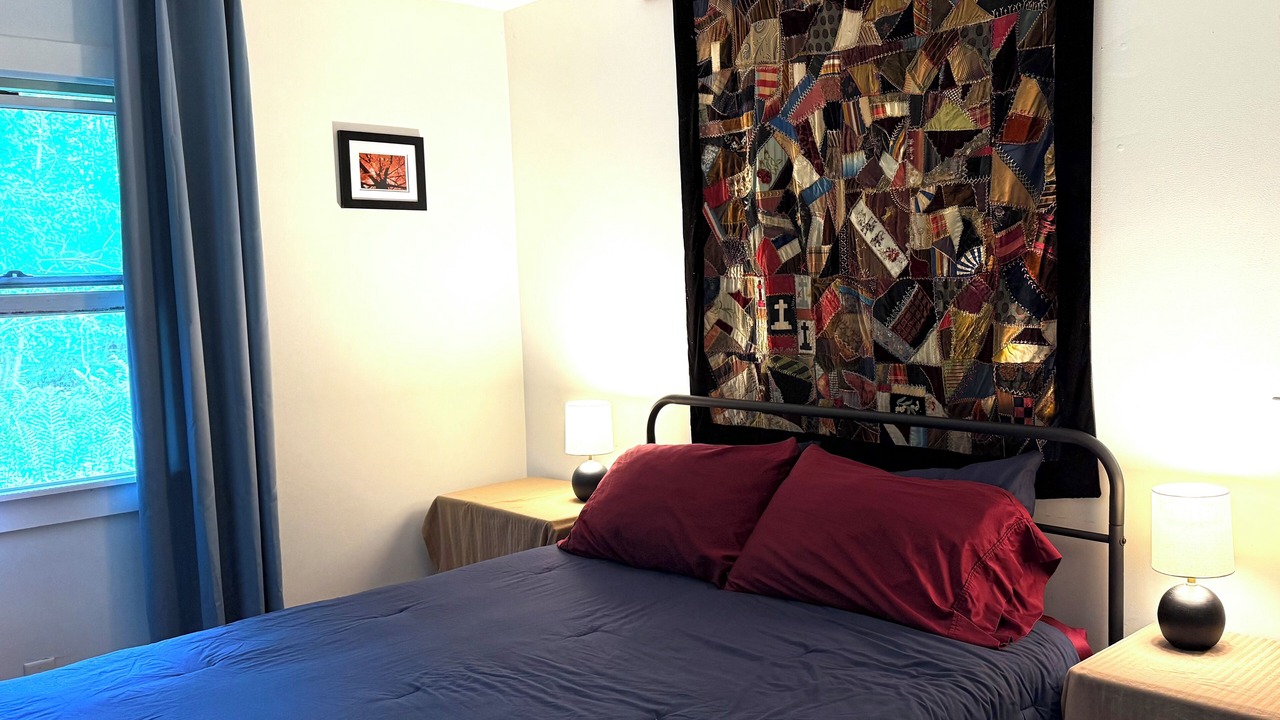 Photo of Bedroom in Williamsburg