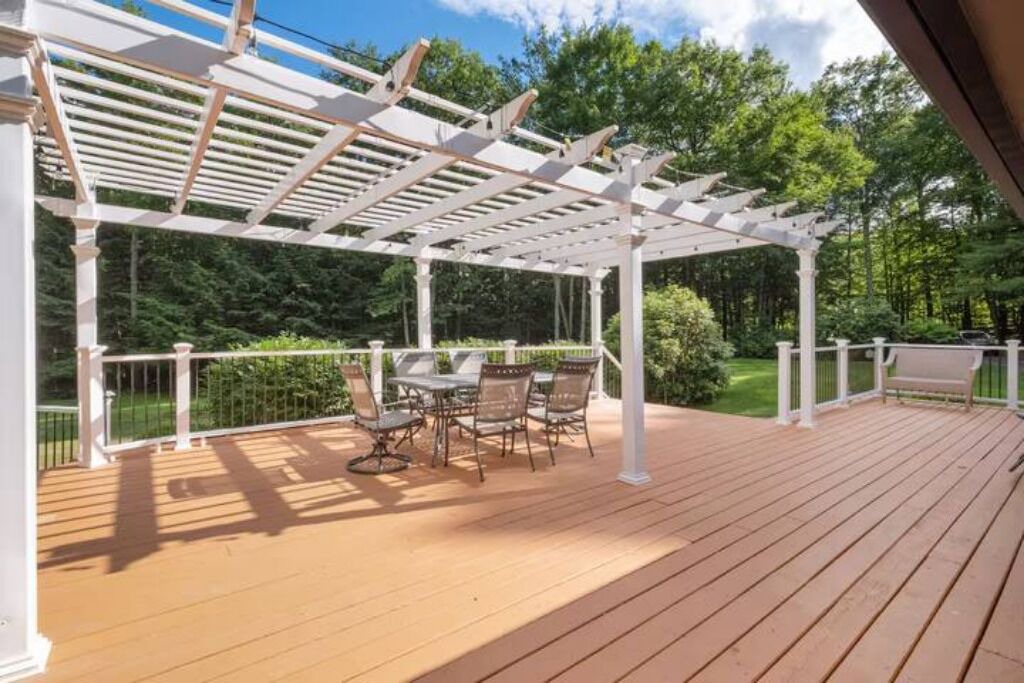 Photo of Outdoor in Laconia