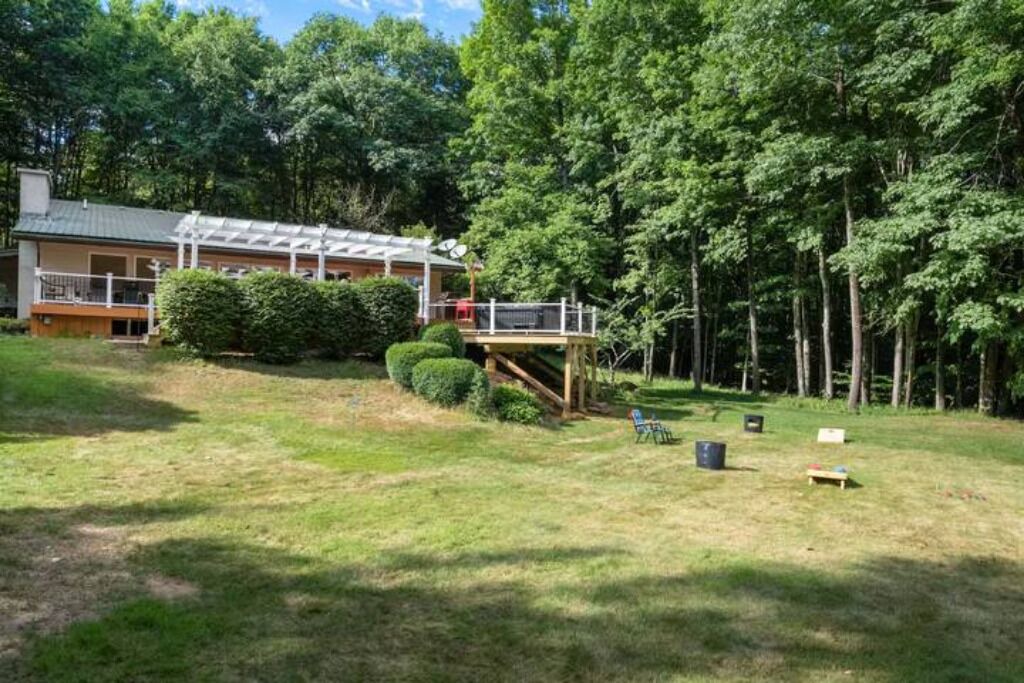 Photo of Outdoor in Laconia