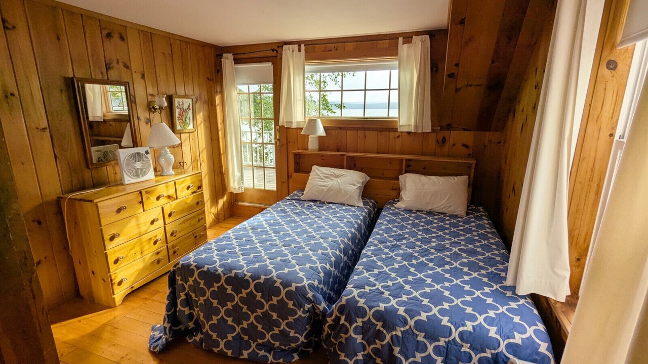 Photo of Bedroom in Sunapee