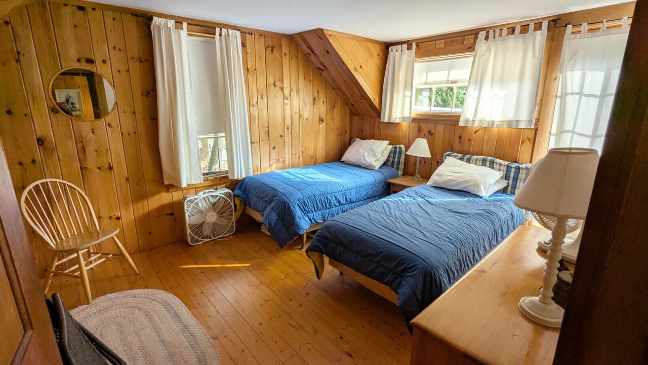 Photo of Bedroom in Sunapee