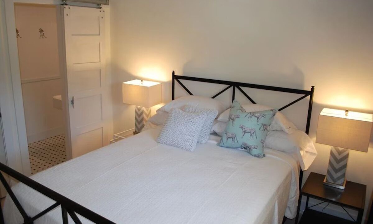 Photo of Bedroom in Point Lookout
