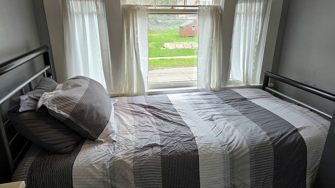Photo of Bedroom in Baldwinsville