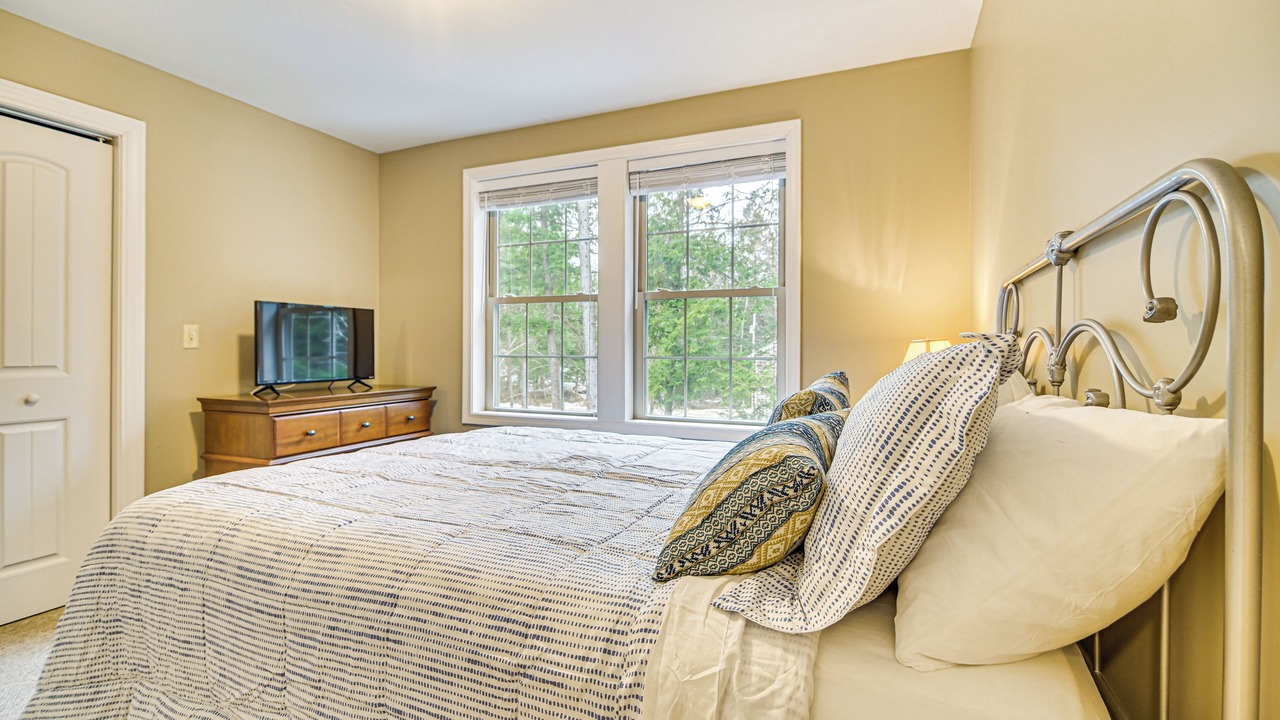 Photo of Bedroom in Conway