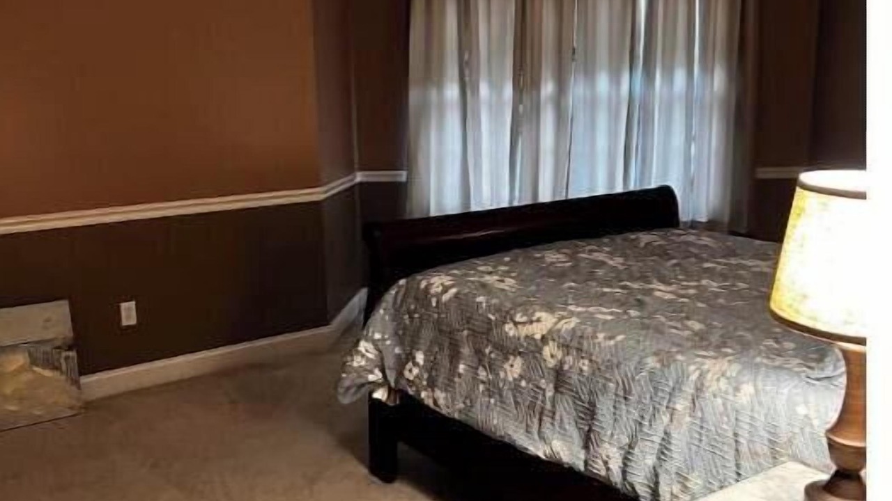 Photo of Bedroom in Delbarton