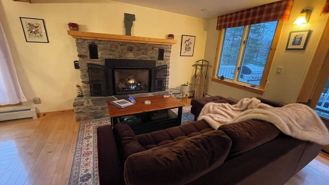 Photo of Livingroom in Montgomery Center