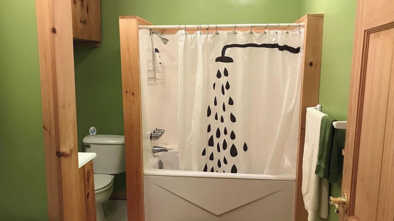 Photo of Bathroom in North River