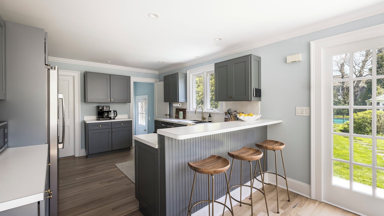 Photo of Kitchen in Village of Southampton