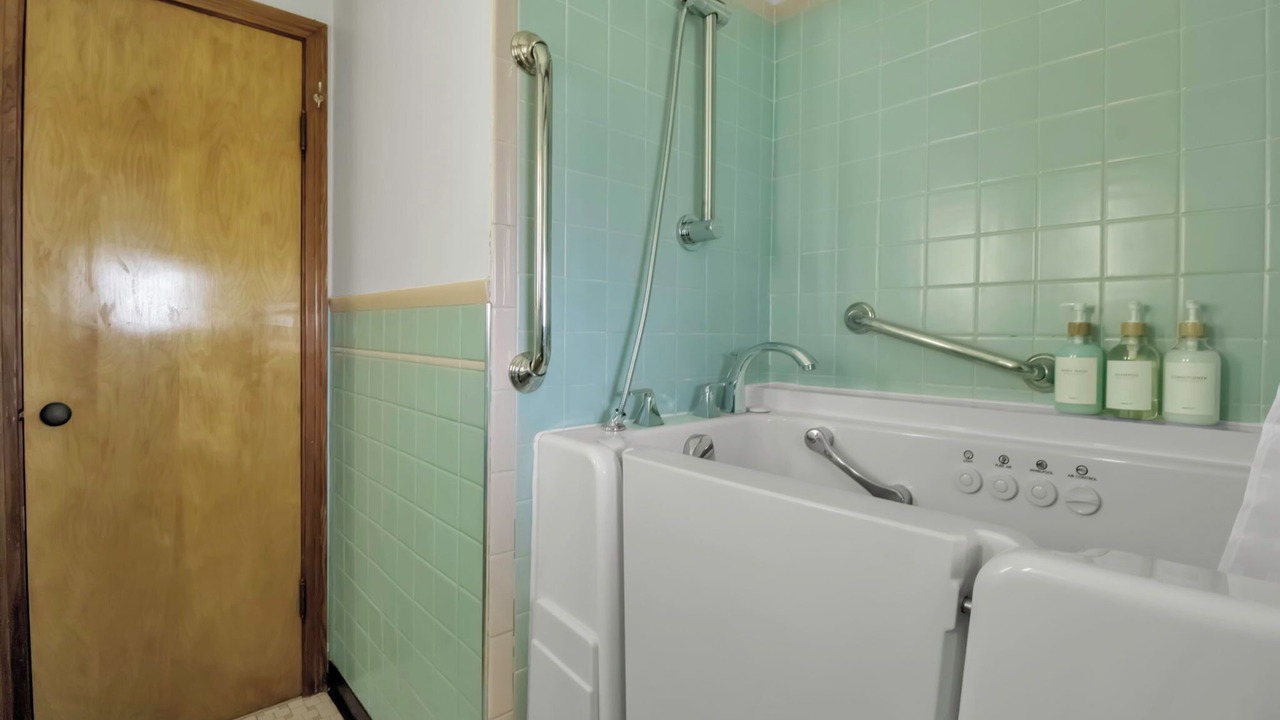 Photo of Bathroom in Cheektowaga