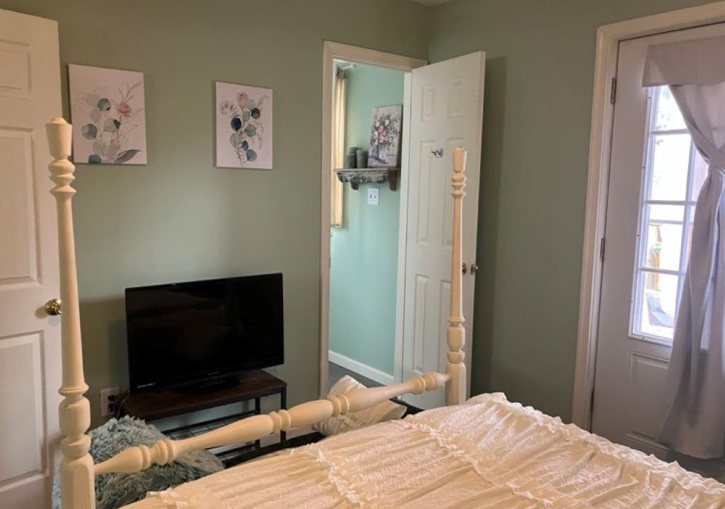 Photo of Bedroom in Harpers Ferry