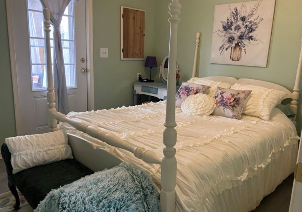 Photo of Bedroom in Harpers Ferry