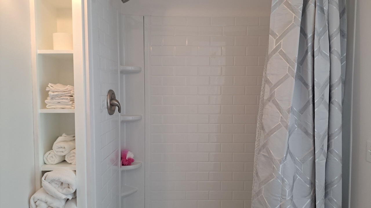 Photo of Bathroom in Town of Reading