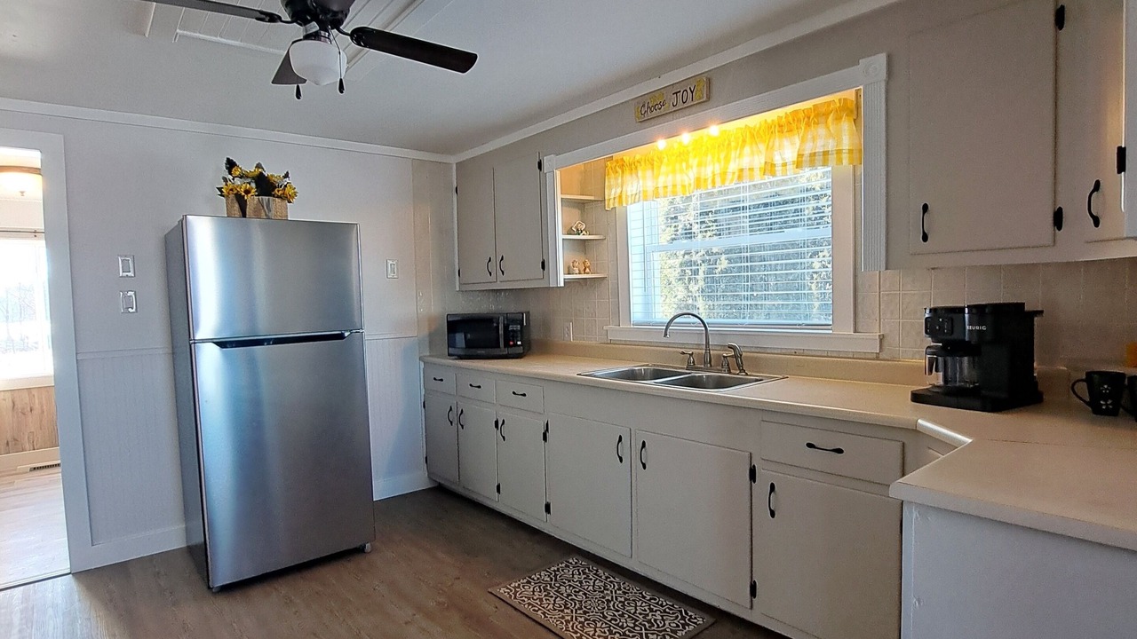 Photo of Kitchen in Town of Reading