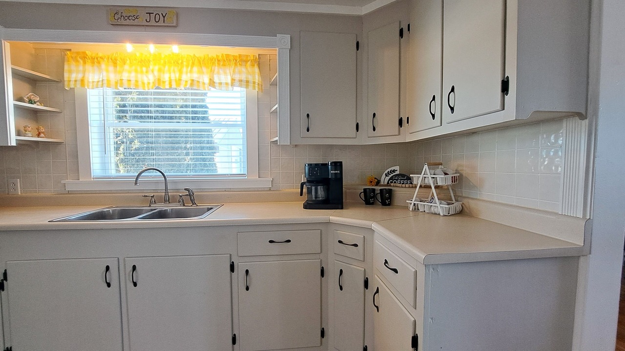 Photo of Kitchen in Town of Reading