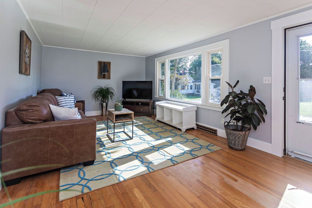 Photo of Livingroom in Pond Cove