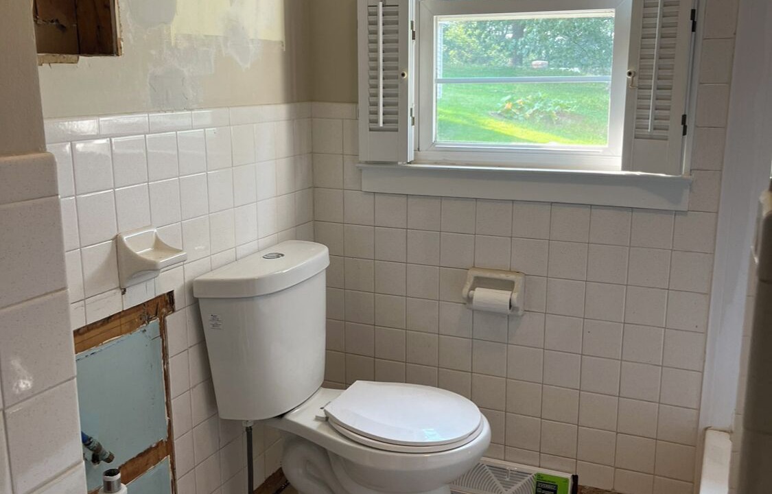Photo of Bathroom in Pond Cove