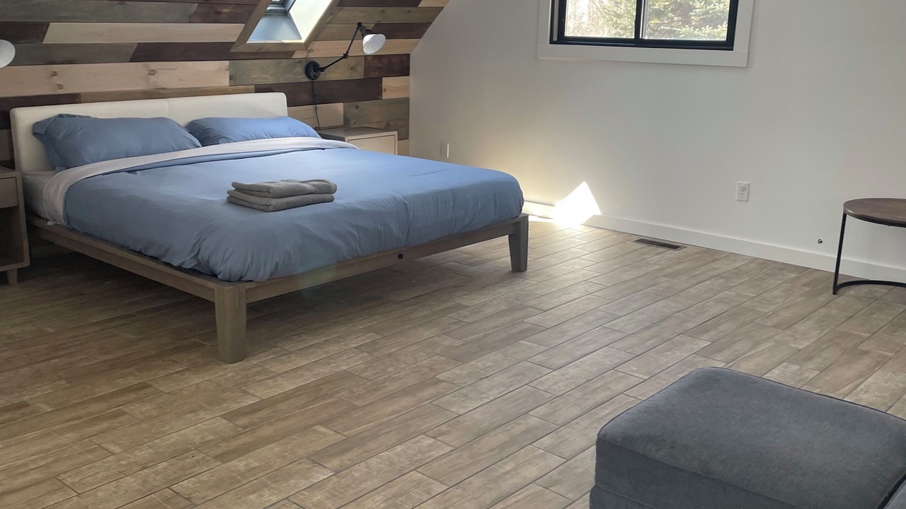 Photo of Bedroom in East Dover