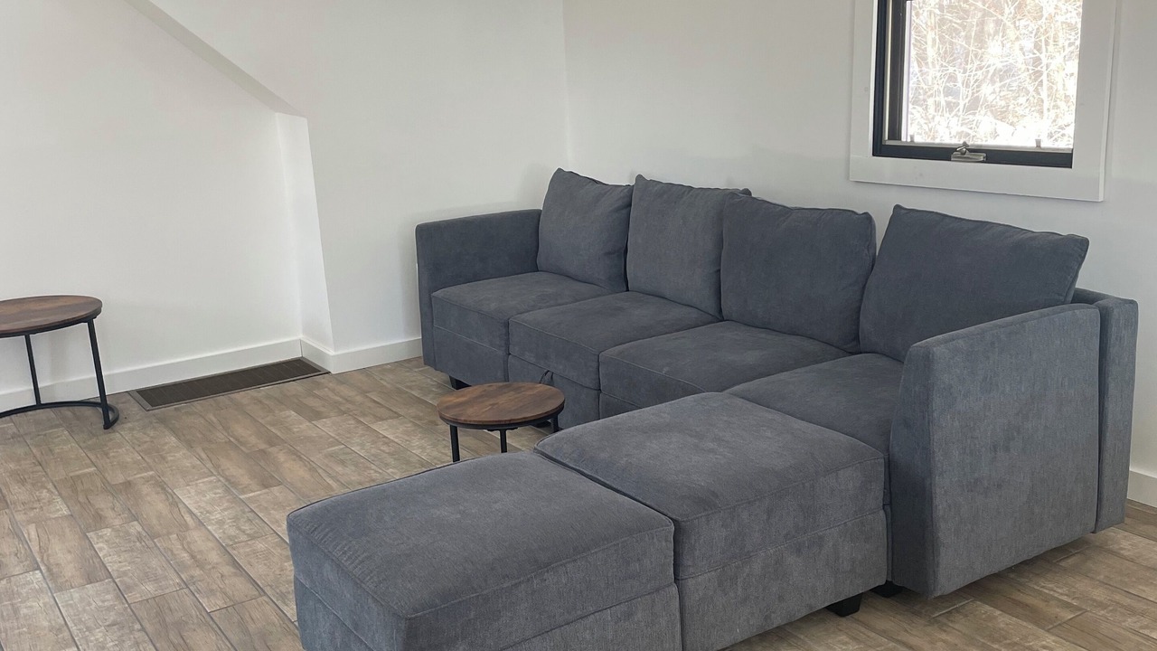 Photo of Livingroom in East Dover